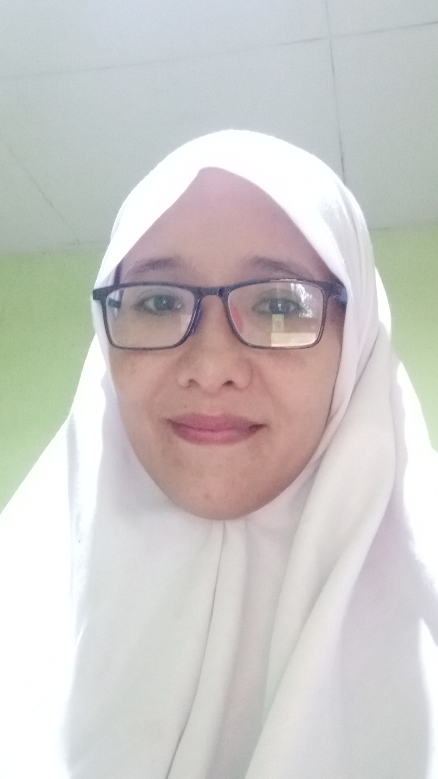 Fitri Indah Sari