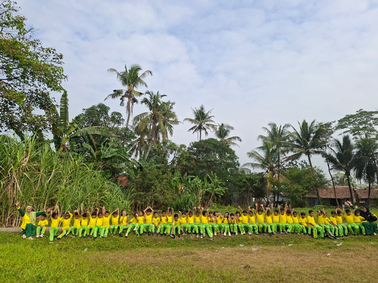 Kegiatan Outing class dan Pengenalan Alam sekitar